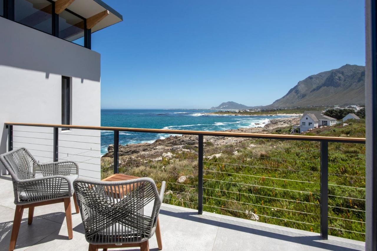 Ontherocksbb Solar Powered Guesthouse And Ocean Lodge Bettyʼs Bay Exterior foto