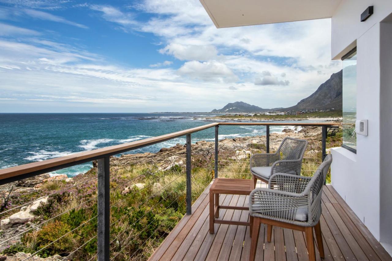 Ontherocksbb Solar Powered Guesthouse And Ocean Lodge Bettyʼs Bay Exterior foto